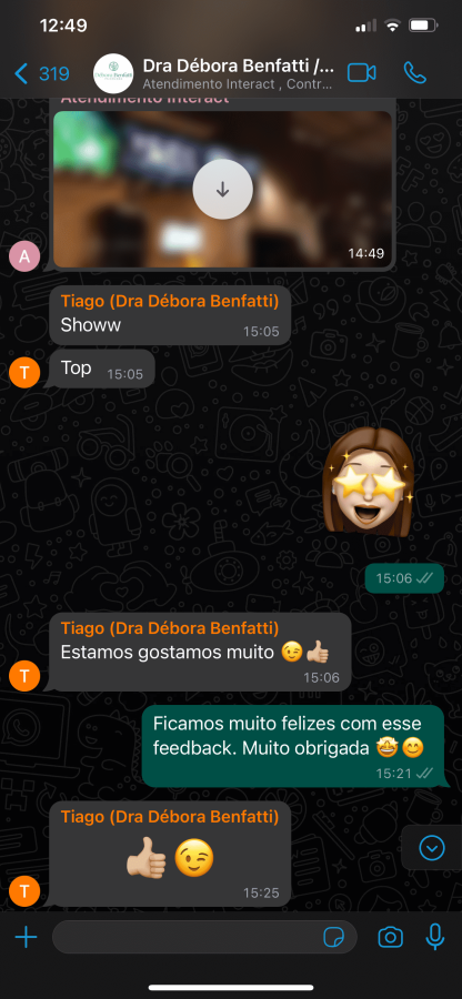 Dra Débora Benfatti..